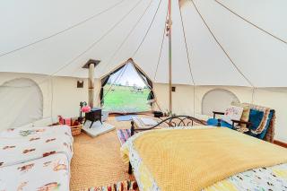 Hazel 5m xl bell tent with log burner near Whitby - 1