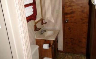 Family-Friendly Cottage Rental with Excellent Lake Views near Wautoma, Central Wisconsin - 2