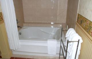 Romantic Accommodation for a Relaxing Escape in Windham County, Vermont - 1