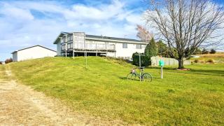 Romantic Getaway with Private Bathroom near North Platte River, Nebraska - 5