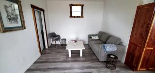 Secluded Cabin Rental for a Weekend Getaway near Austin - 8