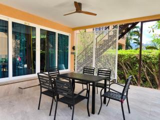 1 Bedroom Beach Villa Apartment - 4