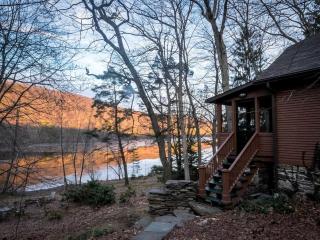 Lakefront Cottage Rental on Lily Lake in the Pocono Mountains of Pennsylvania - 1