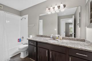 Kingsgate Two Bedroom Stay - 5