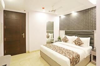 Hotel Mayfair with Free Pickup from New Delhi Railway Station Paharganj - 2