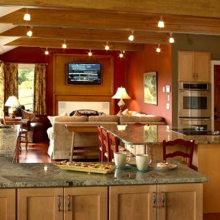 Secluded Cottage Rental with Views of the Green Mountains in Vermont - 1