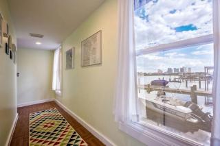 Rustic Vacation Rental with a Fabulous Deck on the Hillsborough River in Tampa, Florida - 2