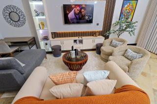 Jonarrick Executive One Bedroom Holiday Home - 6