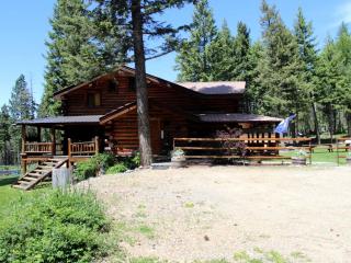 Authentic Cabin Rental with Hot Tub and Mountain Views in Columbia Falls, Montana - 0