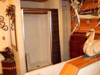 Authentic Cabin Rental with Hot Tub and Mountain Views in Columbia Falls, Montana - 2