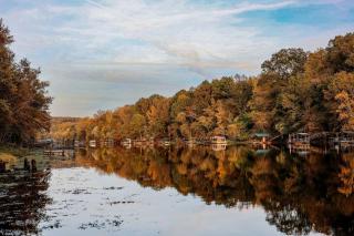 Cozy Vacation Rental with a Shared Swimming Pool in Heber Springs, Arkansas - 3