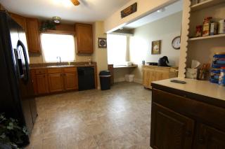 Beautiful Suite Rental in Bed and Breakfast near Topeka, Kansas - 6
