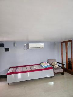 Penthouse with Terrace Garden - 8