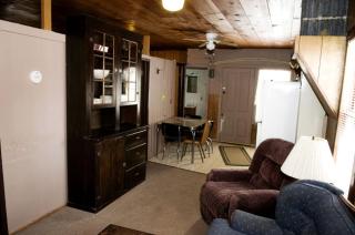 Vacation Getaway for Six on the Stunning Pickerel Lake in Wisconsin - 5