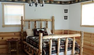 Secluded Cottage Getaway on an Authentic Horse Farm near Hillsville, Virginia - 7