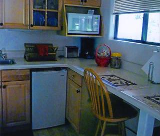 Romantic Creekside Getaway with a Full Kitchenette near Tucson, Arizona - 5