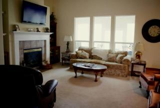 Luxurious Honeymoon Suite with Whirlpool Tub and Views of Snake River Canyon, Idaho - 5