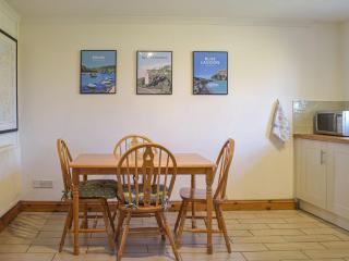 Corner House - 4