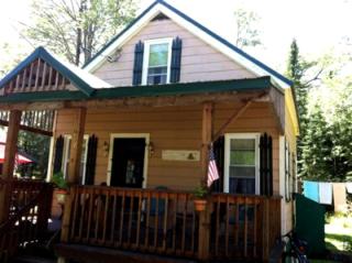 Family Camping Cabin Rental in the Adirondacks in Upstate New York - 1