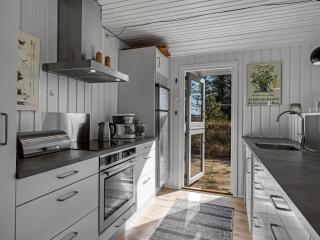 Holiday Home Tove - 1-5km from the sea by Interhome - 5