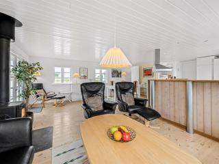 Holiday Home Dortea - 600m from the sea by Interhome - 5