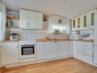 Holiday Home Ecaterina - 100m from the sea by Interhome - 2