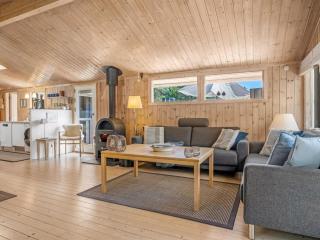 Holiday Home Thrineke - 600m from the sea by Interhome - 7