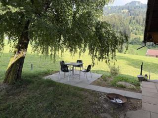 Apartment Hivernants Le Premier Appartement-Fewo- Dusche und Bad- WC 4-Bettwohnung by Interhome - 2