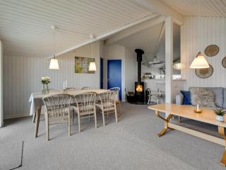 Holiday Home Wiebke - 50m from the sea by Interhome - 5