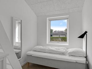 Holiday Home Gundula - 1-3km from the sea by Interhome - 3