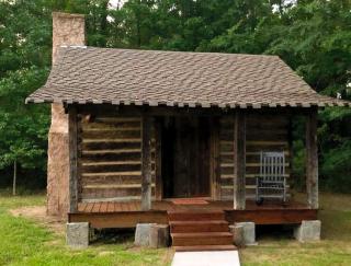 Romantic Log Cabin Getaway on a Farm near Texarkana, Arkansas - 0