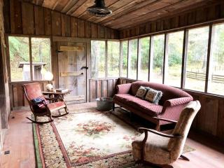 Historical Log Cabin for a Glamping Getaway in Washington, Arkansas - 8