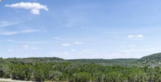 Cute Secluded Cabin Ideal for Nature Lovers in Texas - 5