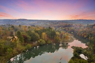 Incredible Spacious Vacation Rental for an Unforgettable Family Escape in Broken Bow, Oklahoma - 3