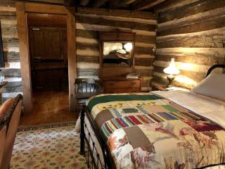 Log Cabin Rental on a Farm in Historic Washington State Park, Arkansas - 7