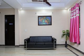 Hotel O Homestay Greenfield - 0