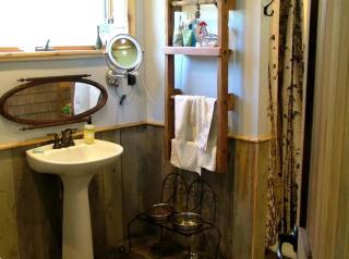 Charming Tented Cabin Rental for a City Escape in Wells, Vermont - 5