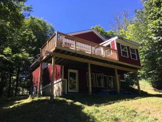 Secluded Family-Friendly Cabin with a Pool Table in Wilmington, Vermont - 4