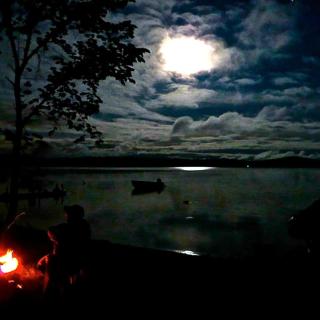 Enchanting Lakefront Cottage Retreat Situated near Augusta, Maine - 2