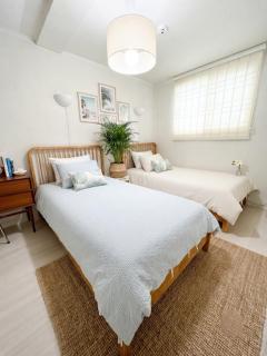 MAPO 1F, Modern Hinoki-Wood Hanok 2Rm , 3Bed - 9