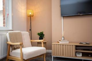 Vacant Nests Spacious 4BR Wi-Fi Contractors - 6