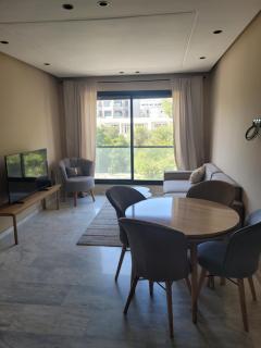 Moderne studio in rustige buurt - 0