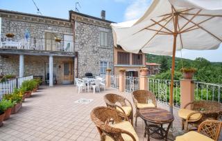 Beautiful Apartment In Conca Casale With House A Mountain View - 0