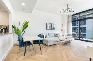 Stunning Downtown Home with Full Burj View - 7