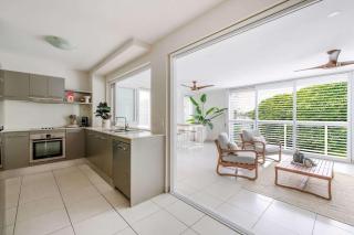 A Calm City Base - Cairns CBD - 1