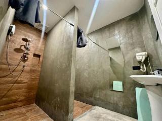 9 mins to BTS Private King Room share Bath Kitchen - 1