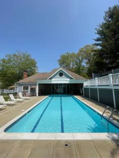 Tranquil Villa by Mohegan Sun with Pool & Hot Tub - 6