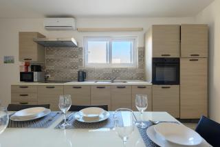 F3 Modern and Bright Apartment in Malta - 3