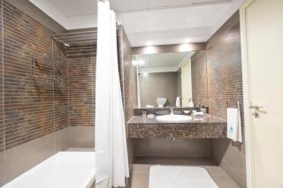 Bloomfields 3BR plus Maid in Beach Tower - 2