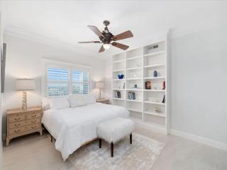 Elegant Gulf Coast Escape in Destin - 3